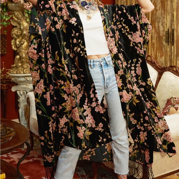 Aratta Floral Kimono in Black and Pink - Picture 1 of 4